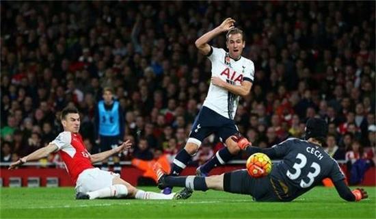 法布雷加斯 法布雷加斯